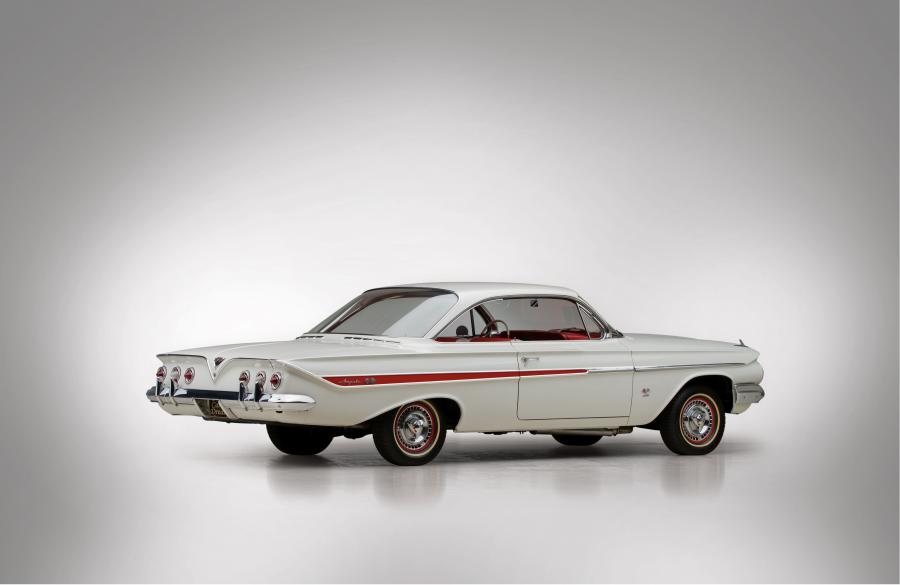  Chevrolet Impala SS 409 1961 года  (фото 21 из 30)